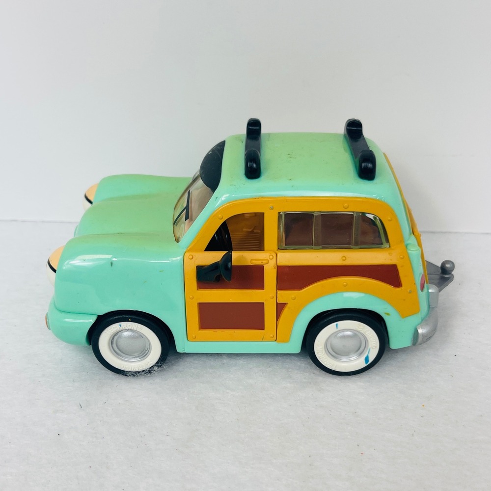 Chevron Cars Woody Wagon Mint Green Woodie Collectible Toy Car Techron 1996